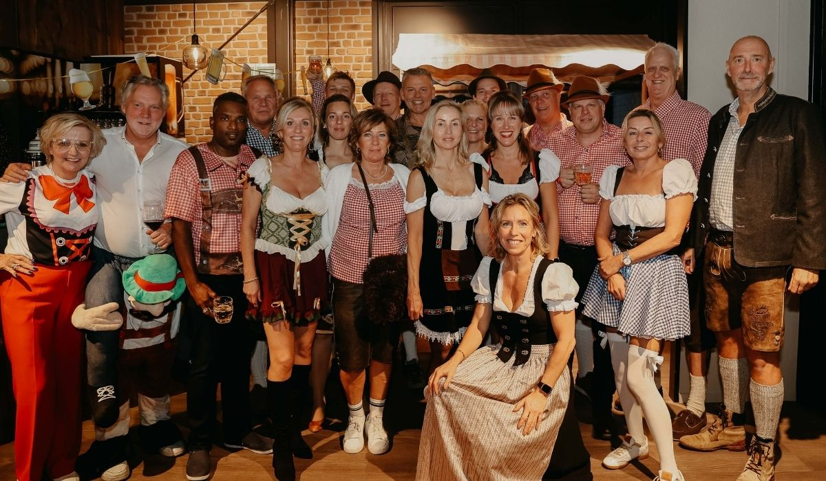 Oktoberfest Businessborrel - wat een gezellige avond! 🍻